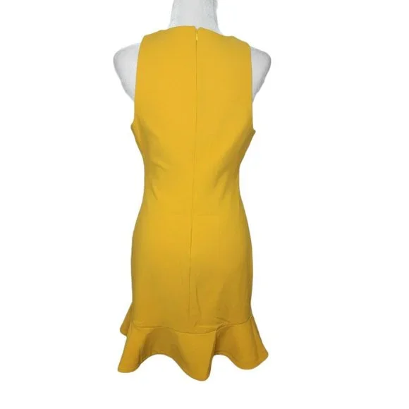 Likely Sleeveless Beckett Bodycon Sheath Peplum Dress Size 8 Yellow NWT! - Picture 2 of 3